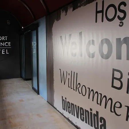 Airport Appart hôtel 3*