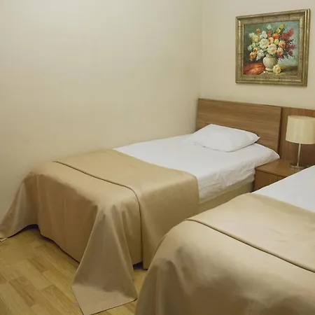 Airport Aparthotel