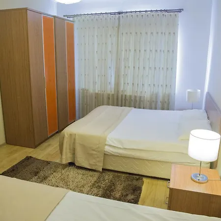 Apart Otel Airport 3*